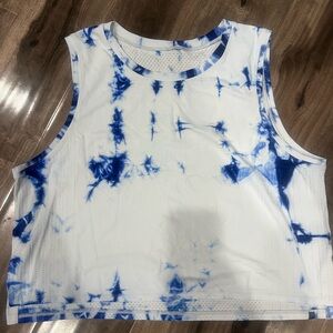 Lululemon crop workout top size 12